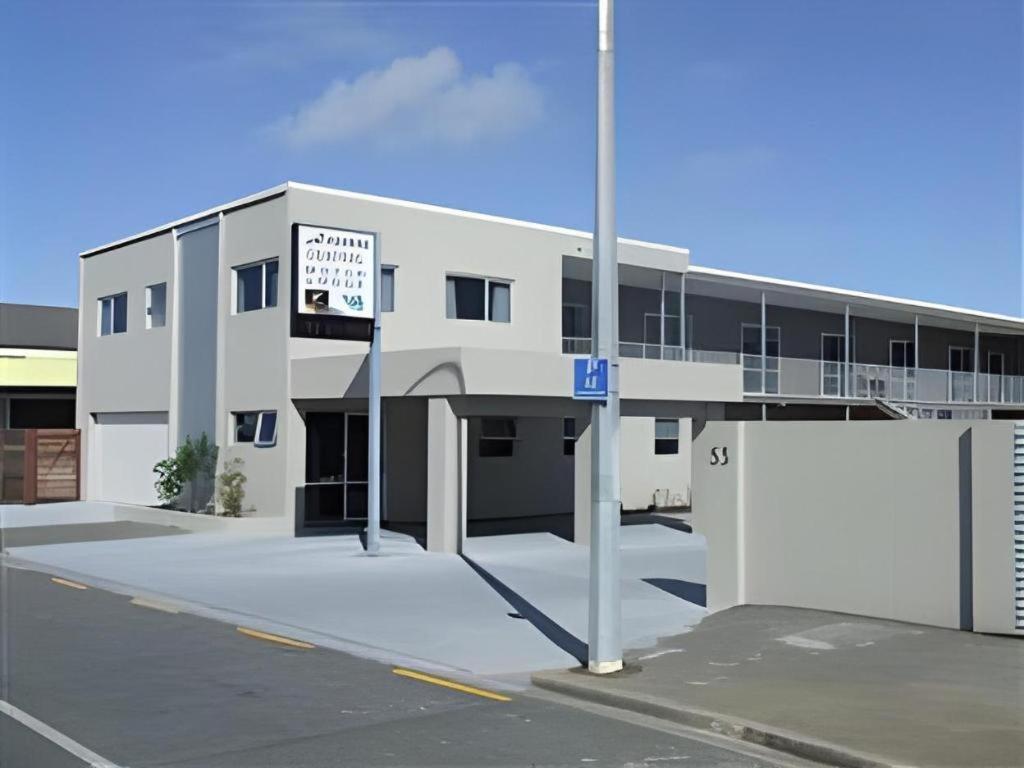 Hawera Central Motor Lodge Exterior photo