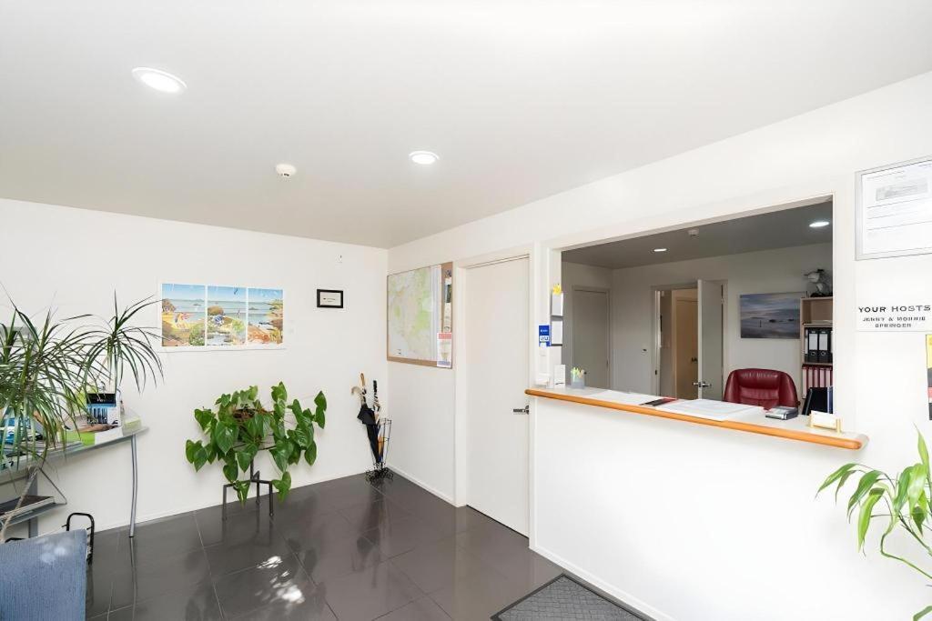 Hawera Central Motor Lodge Exterior photo